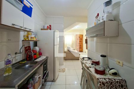 Cozinha  de casa de condomínio para alugar com 2 quartos, 41m² em Princesa, Praia Grande