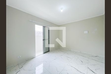Quarto 1 de casa para alugar com 2 quartos, 65m² em Vila Menck, Osasco