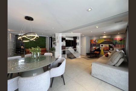 Casa à venda com 4 quartos, 400m² em Jardim Leonor, São Paulo