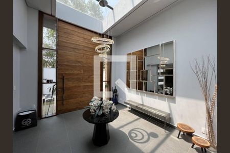 Casa à venda com 4 quartos, 400m² em Jardim Leonor, São Paulo