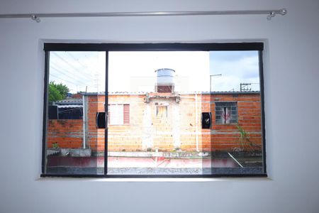Quarto 1 de casa para alugar com 2 quartos, 86m² em Jardim Senice, São Paulo