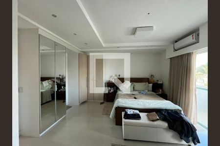 Quarto de casa de condomínio à venda com 3 quartos, 320m² em Recreio dos Bandeirantes, Rio de Janeiro