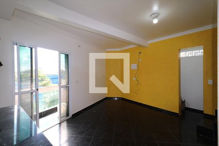 Sala de casa para alugar com 3 quartos, 60m² em Conceição, Diadema