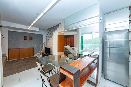 Sala de apartamento à venda com 2 quartos, 74m² em , Belo Horizonte