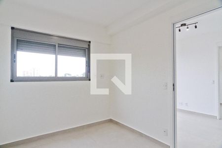 Quarto 1 de apartamento para alugar com 2 quartos, 41m² em Vila Albertina, São Paulo