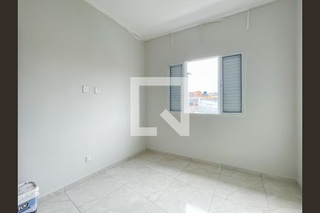 Quarto 2 de casa para alugar com 2 quartos, 65m² em Ayrosa, Osasco