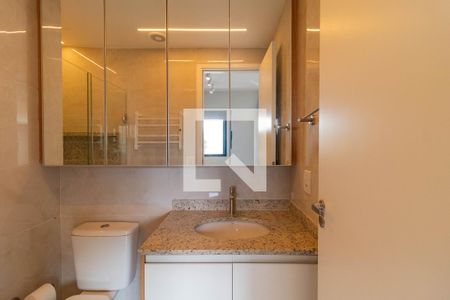 Banheiro de kitnet/studio para alugar com 1 quarto, 24m² em Pompeia, São Paulo