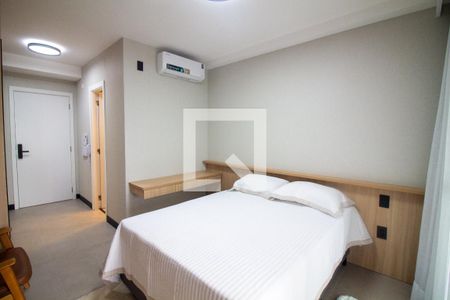 Sala / Quarto - Studio de kitnet/studio para alugar com 1 quarto, 30m² em Jardim das Acacias, São Paulo