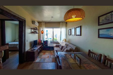 Apartamento à venda com 2 quartos, 107m² em Menino Deus, Porto Alegre