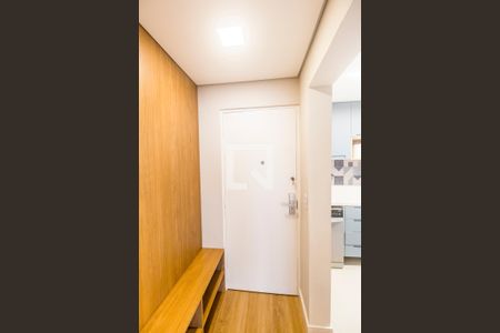 Entrada de apartamento à venda com 3 quartos, 94m² em Alphaville Industrial, Barueri