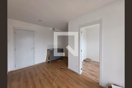 Sala e Cozinha de apartamento para alugar com 2 quartos, 38m² em Vila Independência, São Paulo