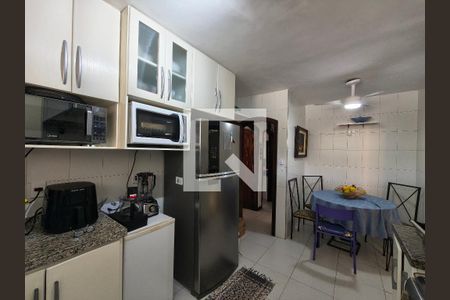 Cozinha de casa de condomínio à venda com 3 quartos, 250m² em Taquara, Rio de Janeiro