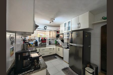 Cozinha de casa de condomínio à venda com 3 quartos, 250m² em Taquara, Rio de Janeiro