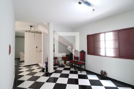 Sala 3 de casa para alugar com 6 quartos, 300m² em Martins, Uberlândia