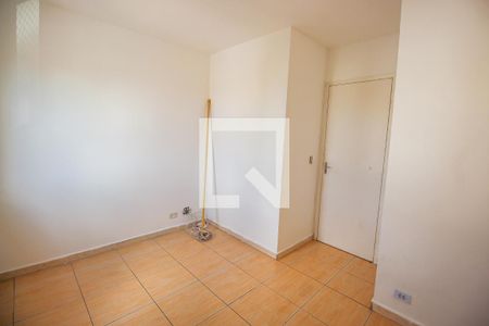 Quarto 2 de casa para alugar com 2 quartos, 77m² em Campo Limpo, São Paulo