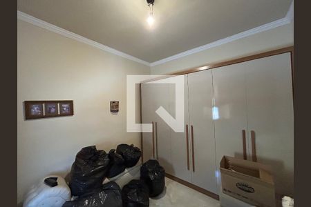 Quarto 1 de casa à venda com 4 quartos, 150m² em Bonsucesso, Rio de Janeiro