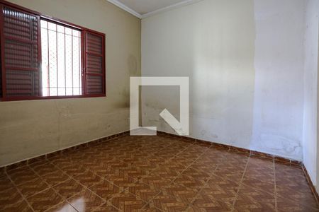 Quarto 1 de casa para alugar com 2 quartos, 98m² em Jardim Aracy, Mogi das Cruzes
