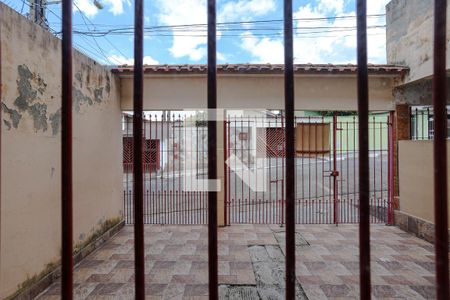 Vista - Sala de casa para alugar com 2 quartos, 98m² em Jardim Aracy, Mogi das Cruzes