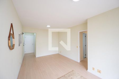 Sala de apartamento para alugar com 3 quartos, 76m² em Chácara Inglesa, São Paulo