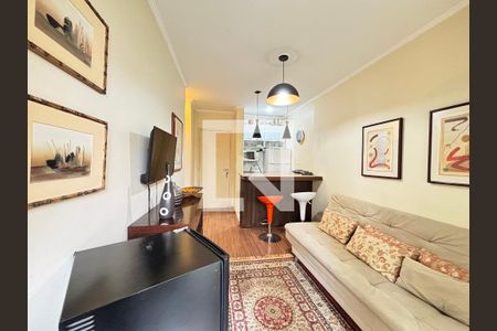 Sala/Cozinha de apartamento para alugar com 1 quarto, 40m² em Vila Uberabinha, São Paulo