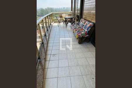 Apartamento à venda com 2 quartos, 81m² em Barra da Tijuca, Rio de Janeiro
