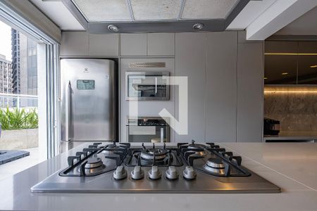 Sala/Cozinha de apartamento para alugar com 2 quartos, 209m² em Pinheiros, São Paulo