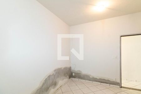 Quarto  de casa para alugar com 1 quarto, 64m² em Campo Grande, Rio de Janeiro