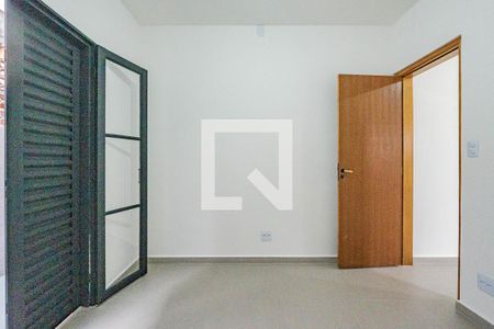 Quarto 2 de casa para alugar com 2 quartos, 90m² em Jardim da Gloria, São Paulo