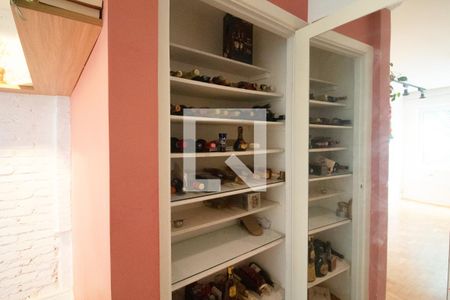 Sala de apartamento para alugar com 2 quartos, 70m² em Cerqueira César, São Paulo