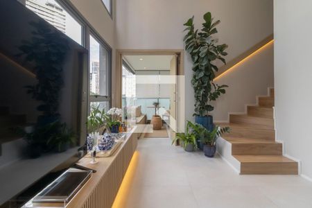 Sala de apartamento à venda com 2 quartos, 92m² em Indianópolis, São Paulo