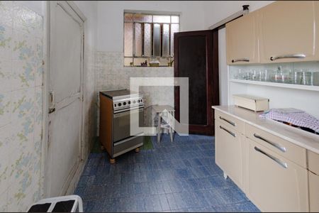 Casa à venda com 353m², 3 quartos e 2 vagasCozinha