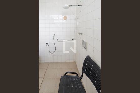 Casa à venda com 353m², 3 quartos e 2 vagasBanheiro suíte