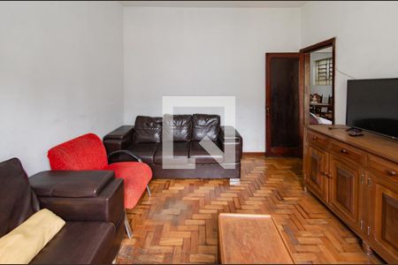 Casa à venda com 353m², 3 quartos e 2 vagasQuarto 2