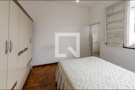 Suíte de casa à venda com 3 quartos, 353m² em Carlos Prates, Belo Horizonte