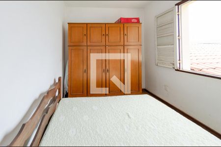 Quarto 1 de casa à venda com 3 quartos, 353m² em Carlos Prates, Belo Horizonte