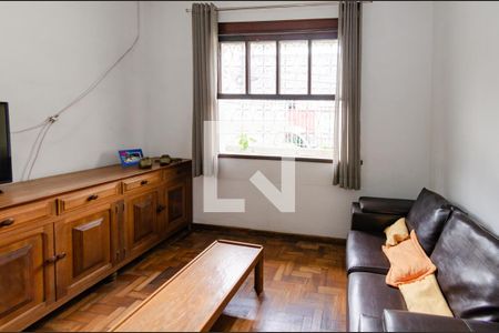 Casa à venda com 353m², 3 quartos e 2 vagasQuarto 2