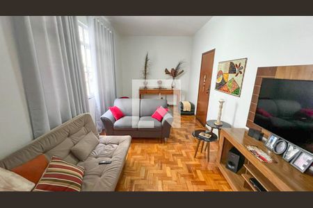 Apartamento para alugar com 3 quartos, 118m² em Santo Antônio, Belo Horizonte