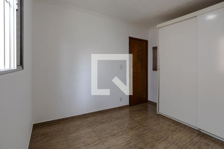 Quarto 1 de apartamento para alugar com 2 quartos, 55m² em São João, Mogi das Cruzes