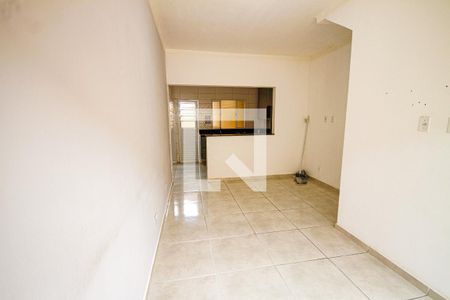 Sala de casa de condomínio para alugar com 2 quartos, 68m² em São José do Rio Preto, Praia Grande