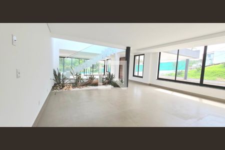 Casa de Condomínio à venda com 5 quartos, 380m² em Gran Royalle, Lagoa Santa