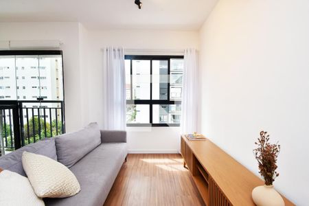 Sala de estar de apartamento para alugar com 1 quarto, 35m² em Pinheiros, São Paulo