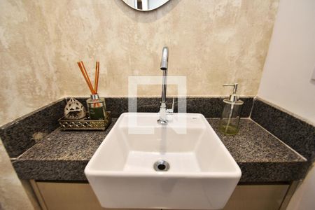 lavabo de apartamento para alugar com 1 quarto, 35m² em Pinheiros, São Paulo