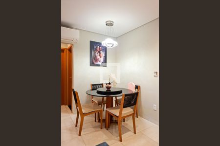 Sala de apartamento para alugar com 1 quarto, 64m² em Cidade Ocian, Praia Grande