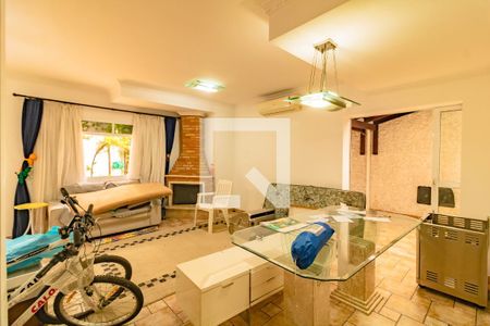 Casa de Condomínio para alugar com 4 quartos, 262m² em Vila do Encontro, São Paulo