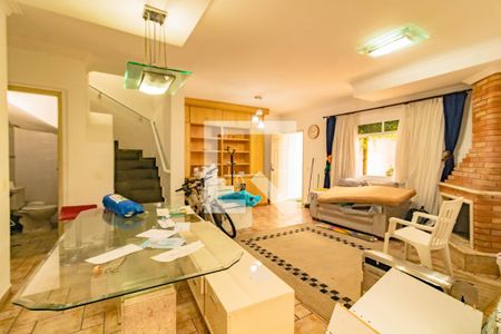 Casa de Condomínio para alugar com 4 quartos, 262m² em Vila do Encontro, São Paulo