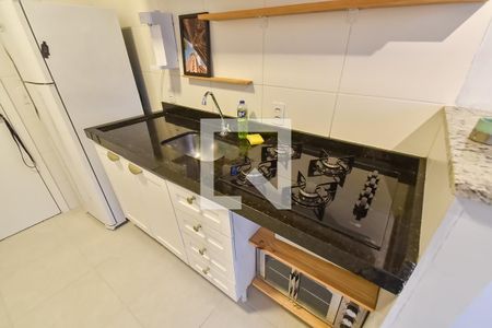 Sala/cozinha de apartamento para alugar com 2 quartos, 32m² em Cambuci, São Paulo