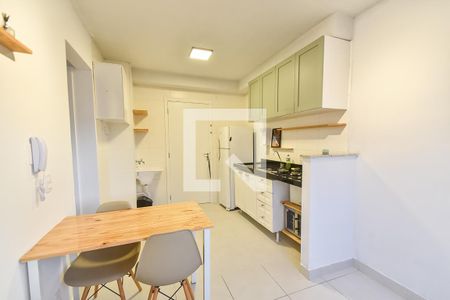 Sala/cozinha de apartamento para alugar com 2 quartos, 32m² em Cambuci, São Paulo