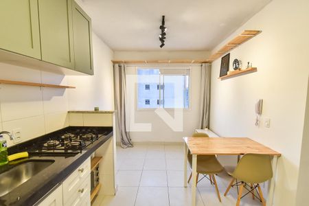Sala/cozinha de apartamento para alugar com 2 quartos, 32m² em Cambuci, São Paulo