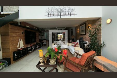 Sala de casa de condomínio à venda com 9 quartos, 500m² em Recreio dos Bandeirantes, Rio de Janeiro