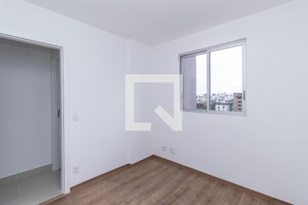 Quarto 1 de apartamento para alugar com 3 quartos, 70m² em Serrano, Belo Horizonte